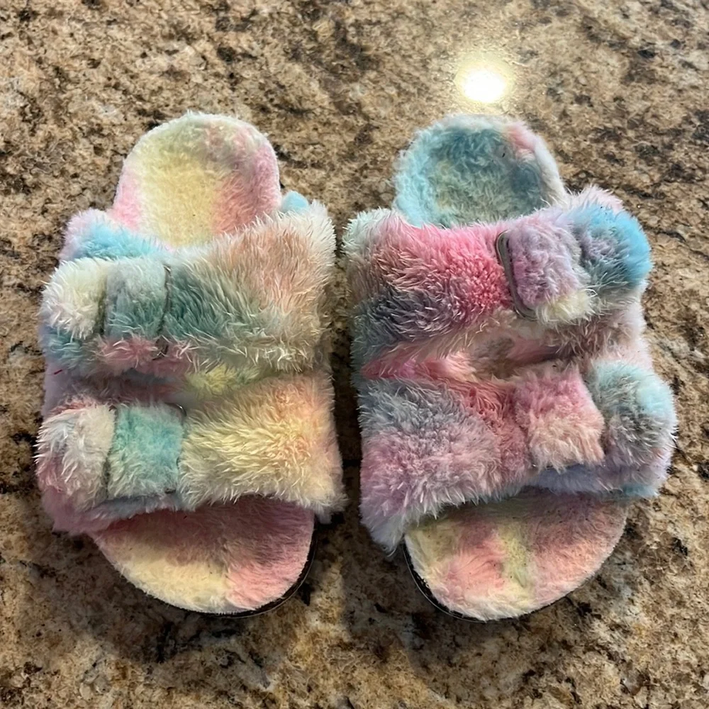 Little Girls Slippers
